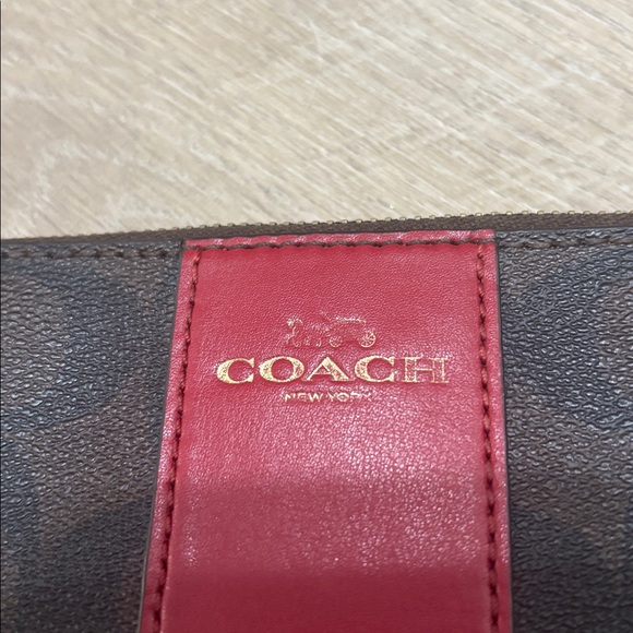 Coach wristlet and bag charm - Picture 4 of 4